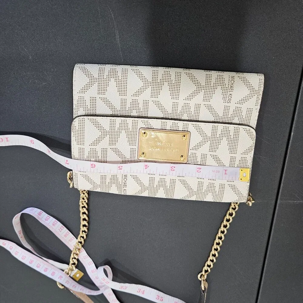 Michael Kors Womens Jet Set Leather Crossbody Wallet Monogram Vacation Travel